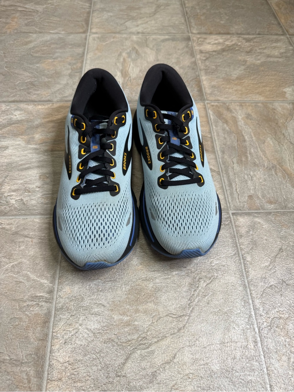 Brooks Ghost 15 Light Blue Yellow Women’s Shoe Size 9.5 Blue 1203801B437 Preown